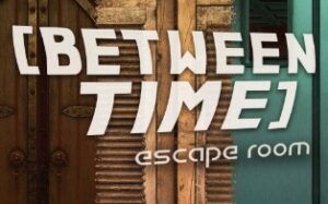 时间之间：密室脱逃/Between Time Escape Room-游戏白嫖网